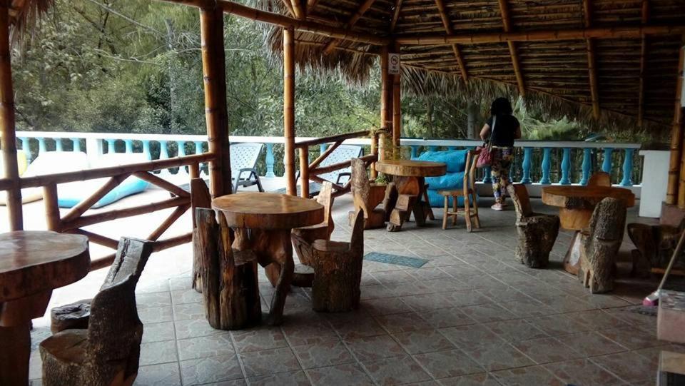 Hosteria La Chorrera Quito Exteriör bild